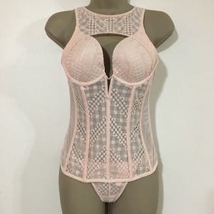 Victoria’s Secret 2 PC Corset with Panty NWT